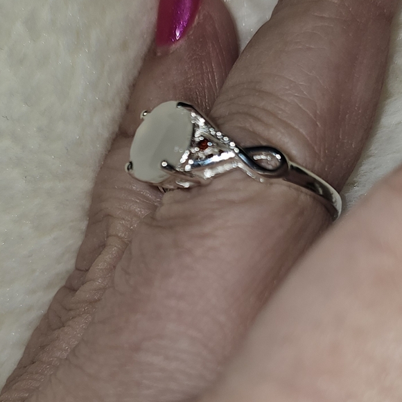 FINAL SALESz 7.25, Moonstone, Cubic Zirconia & Imitation Red Diamond Accents NWT - Picture 5 of 12